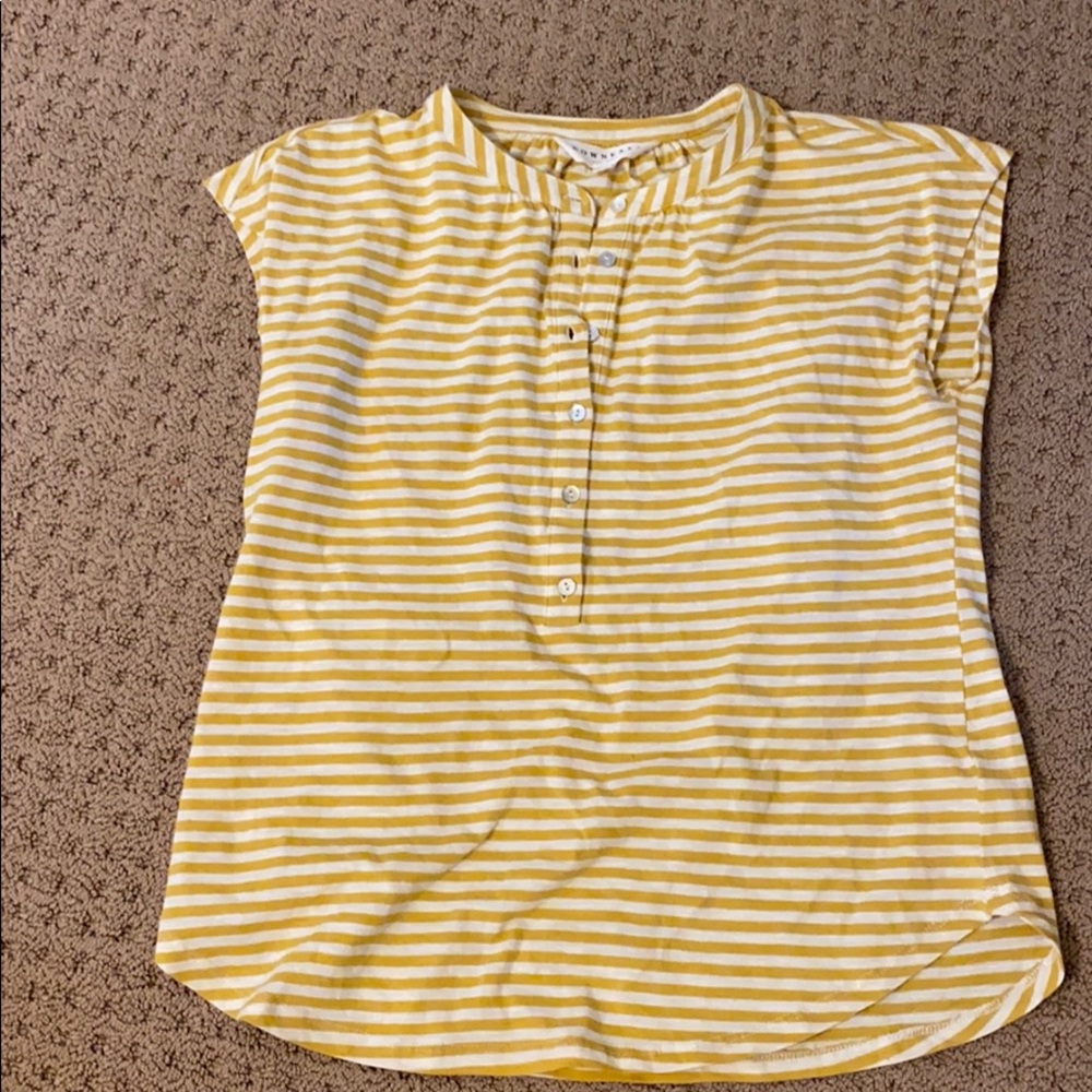 DOWNEAST top